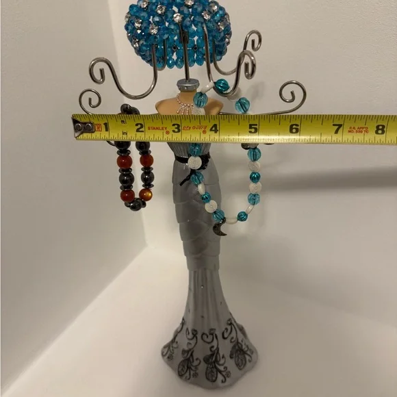 Elegant Silver and Black Jewelry Holder/Stand - Picture 6 of 8